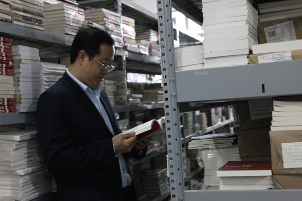 “機關(guān)干部購書專線”又迎新客