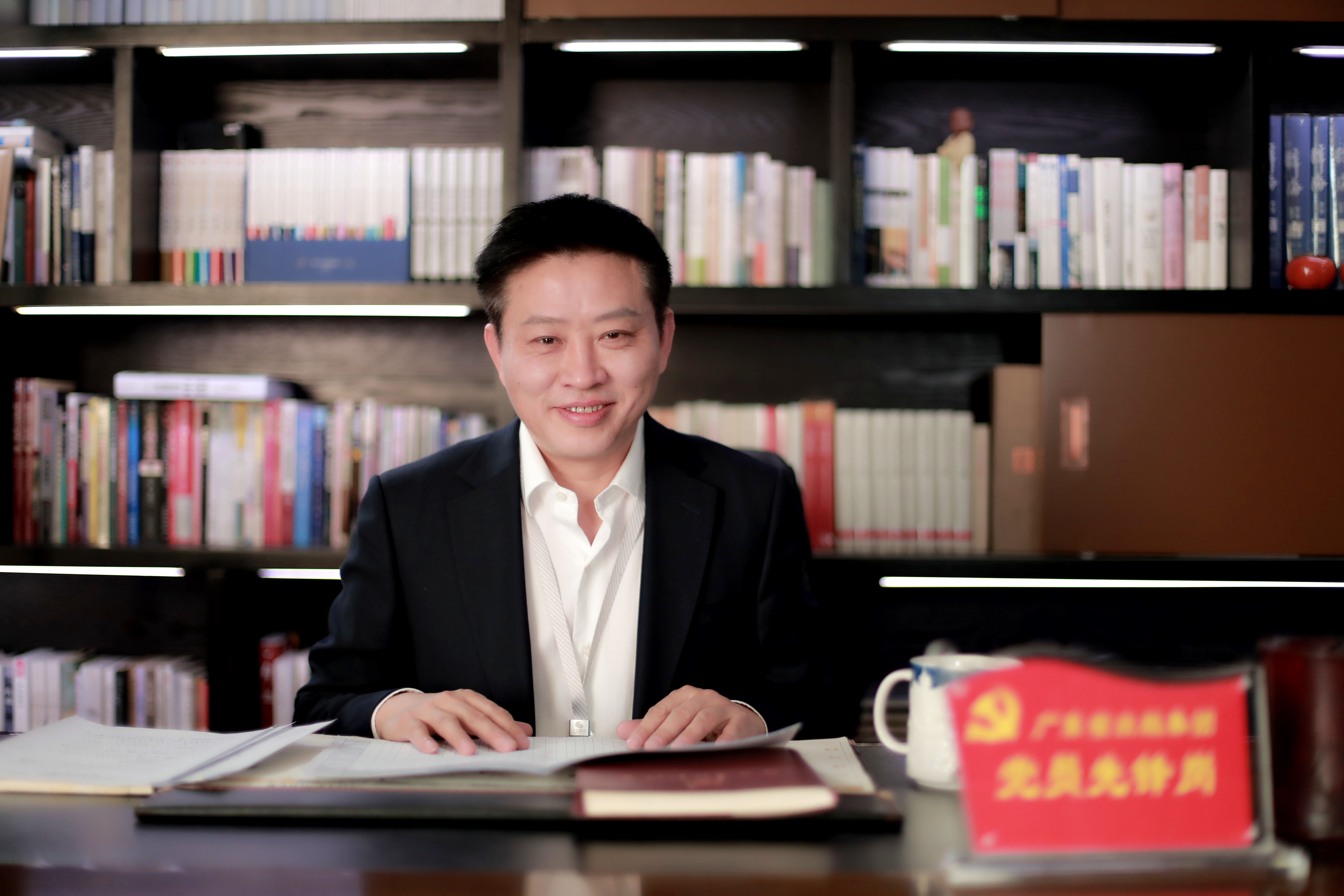蔣鳴濤：做文化擺渡者，為全民閱讀鼓與呼| 廣東文化名人風采
